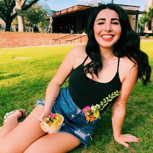 Meet your Posher, Francesca